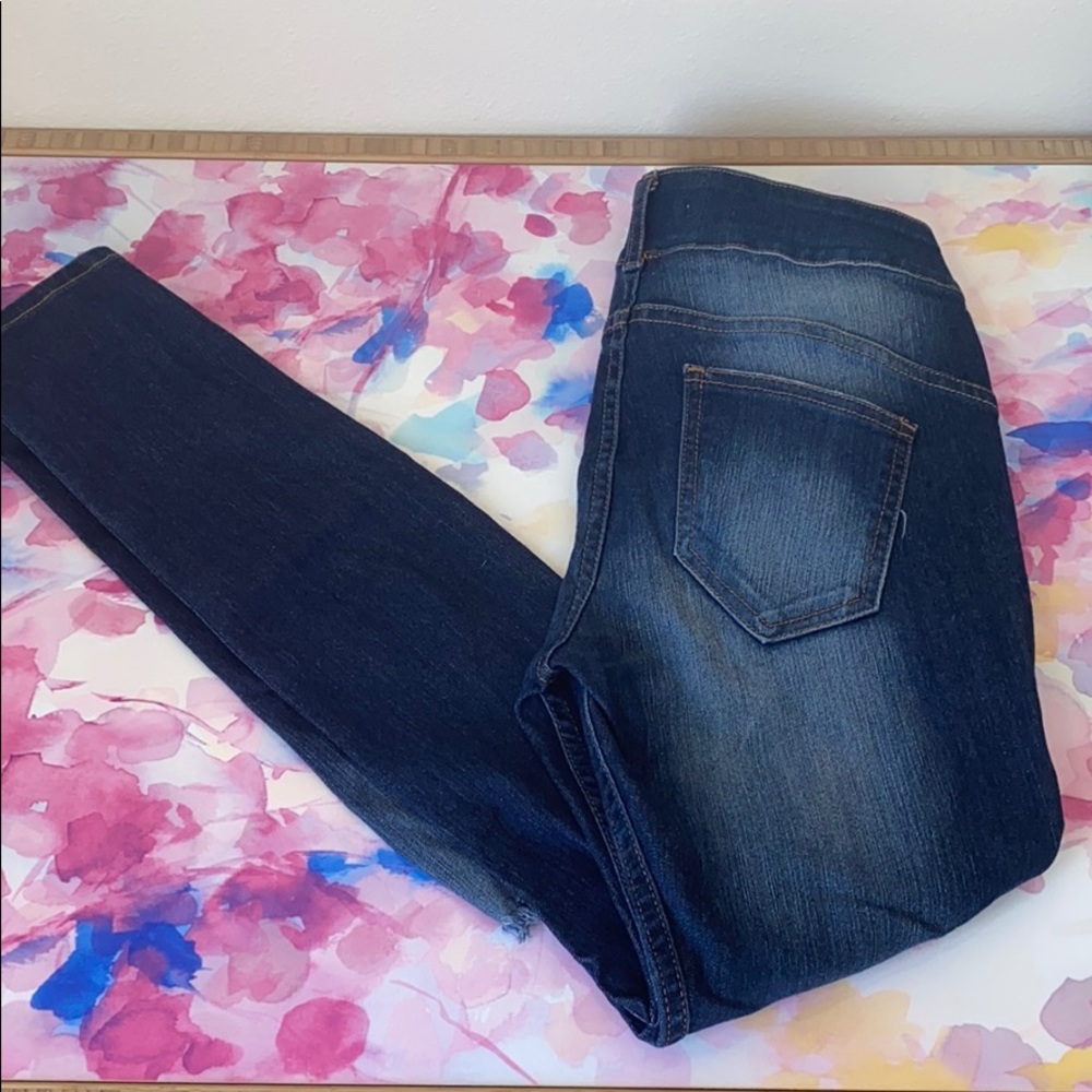 Skylton Distressed Stretchy Jeans